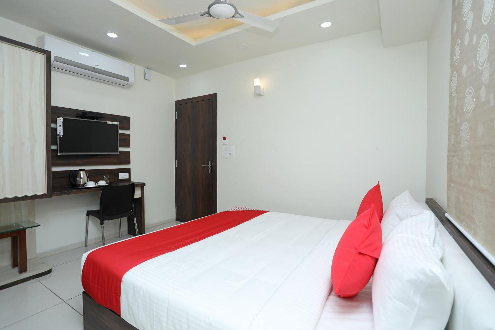 Super Hotel O Taste Of Temple Bhopal Buitenkant foto